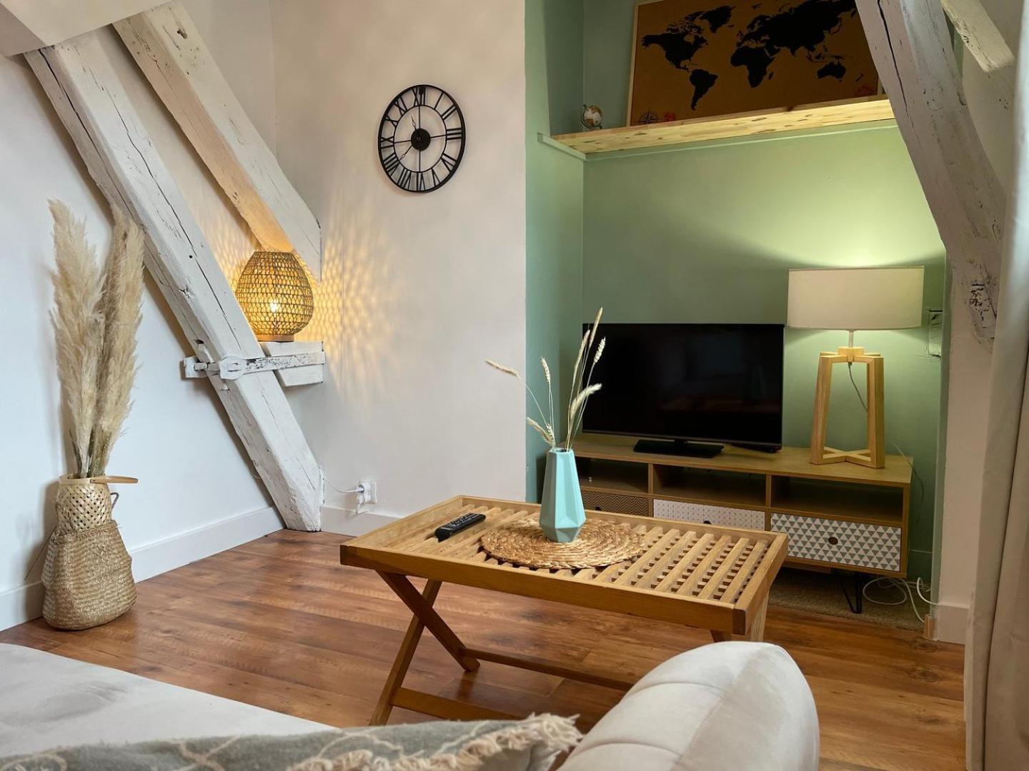 Le Cocon - Parking - Hyper Center Apartment ชาร์ตร ภายนอก รูปภาพ